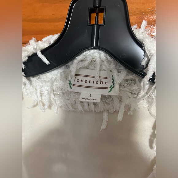 White jacket - Picture 2 of 4